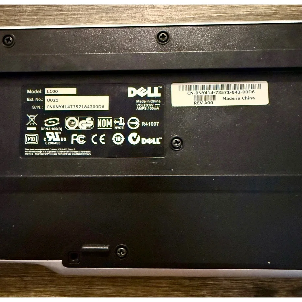 Dell Keyboard L100 Wired USB Full Size Black Silver Office PC